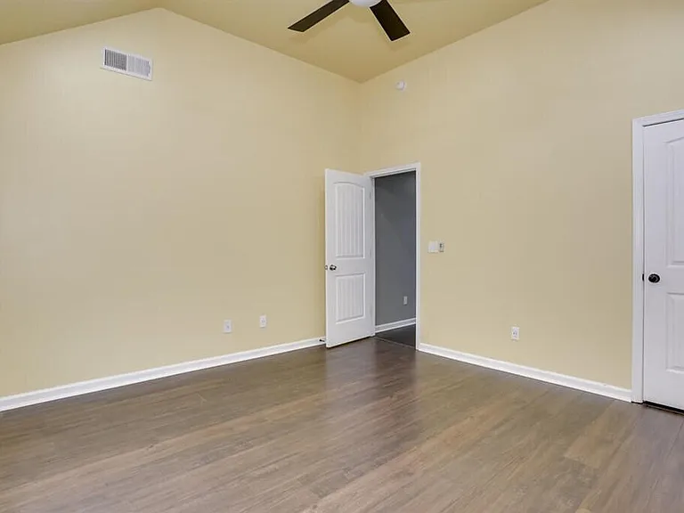 3013 Burgess St — Photo 21