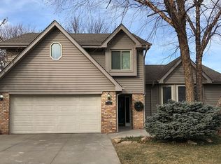 1242 S 167th St, Omaha, NE 68130