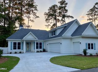 221 Locust Fence Rd, Saint Helena Island, SC 29920