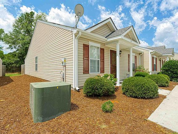 3rd image of 244 Philmont Dr