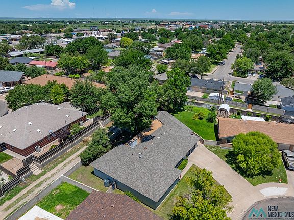 4th image of 3014 Bandolina Ave