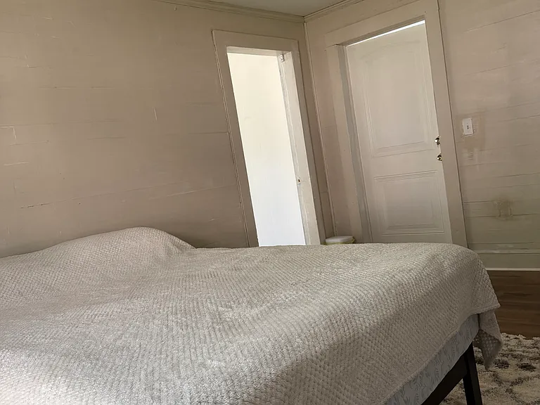810 Pisgah Church Rd — Photo 8