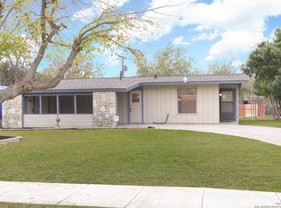 110 Tropicana Pl, San Antonio, TX 78242