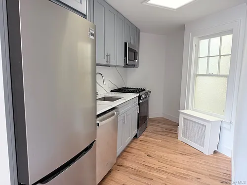 3 Hillside Ave #1 Photo 1