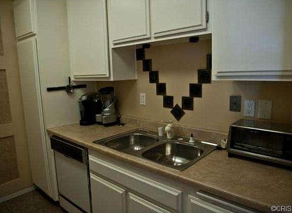 5th image of 1515 S Beverly Dr APT 505