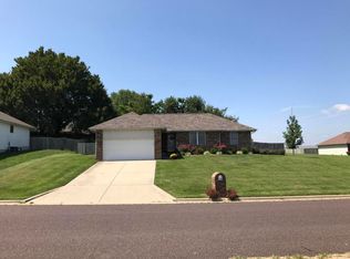 106 Northgate Ave, Monett, MO 65708