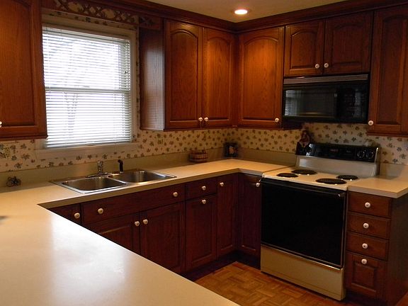 4th image of 9632 La Catina Cir