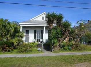 4725 Dauphine St, New Orleans, LA 70117
