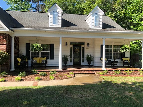 2nd image of 111 Hillyrock Rd