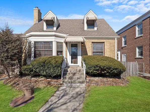 5034 Pratt Ave, Skokie, IL 60077