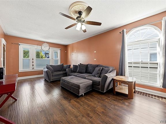 5th image of 56 Hoerner Ave