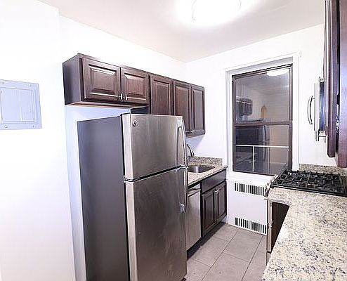 5th image of 88-36 Elmhurst Ave #K2