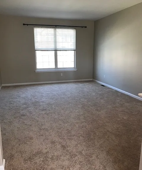 34 Carrick Ln #1 — Photo 6