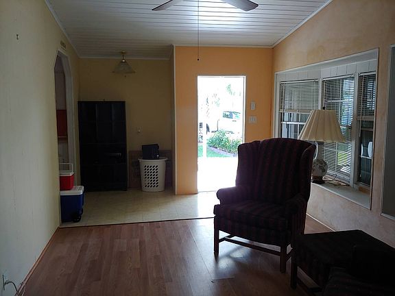 5th image of 5 La Costa Ln