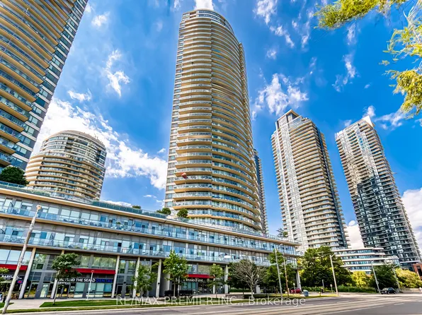 2230 Lakeshore Ave, Toronto, ON