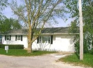 501 Hiltz Dr, Sheldon, IL 60966