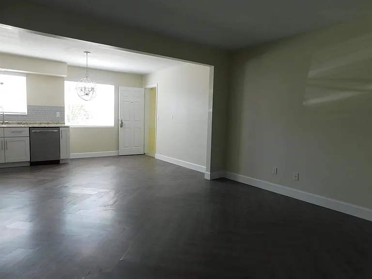 741 Hummingbird Way #2 — Photo 8