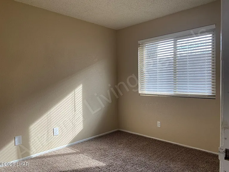 2690 McCulloch Blvd N #1 — Photo 10