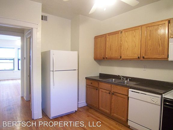 2nd image of 4803 N Damen Ave APT 3N
