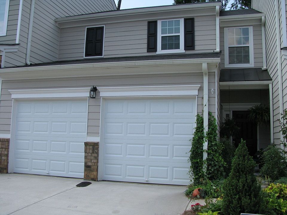 1st image of 31 Jekyll Dr #8