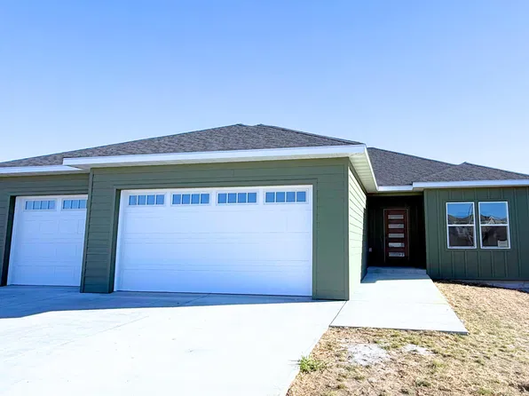 3010 29th Ave W, Williston, ND 58801