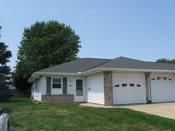 2nd image of 1402 Berkley Cir