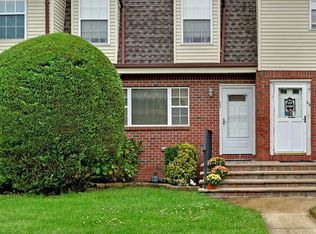 31 Kitty Ct, Brick, NJ 08724