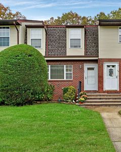31 Kitty Ct, Brick, NJ, 08724