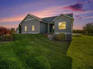 1471 Angling Rd SW, Grandville, MI 49418