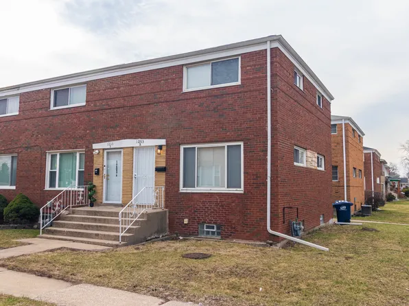 1203 S 17th Ave APT A, Maywood, IL 60153