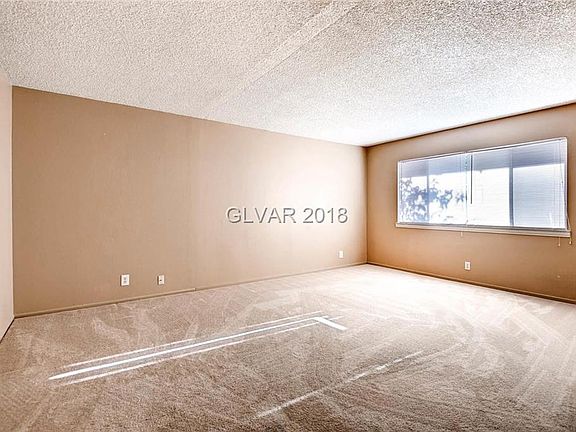 2nd image of 204 Windsong St