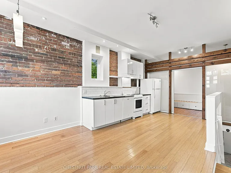 208 Greenwood Ave #1 — Photo 7