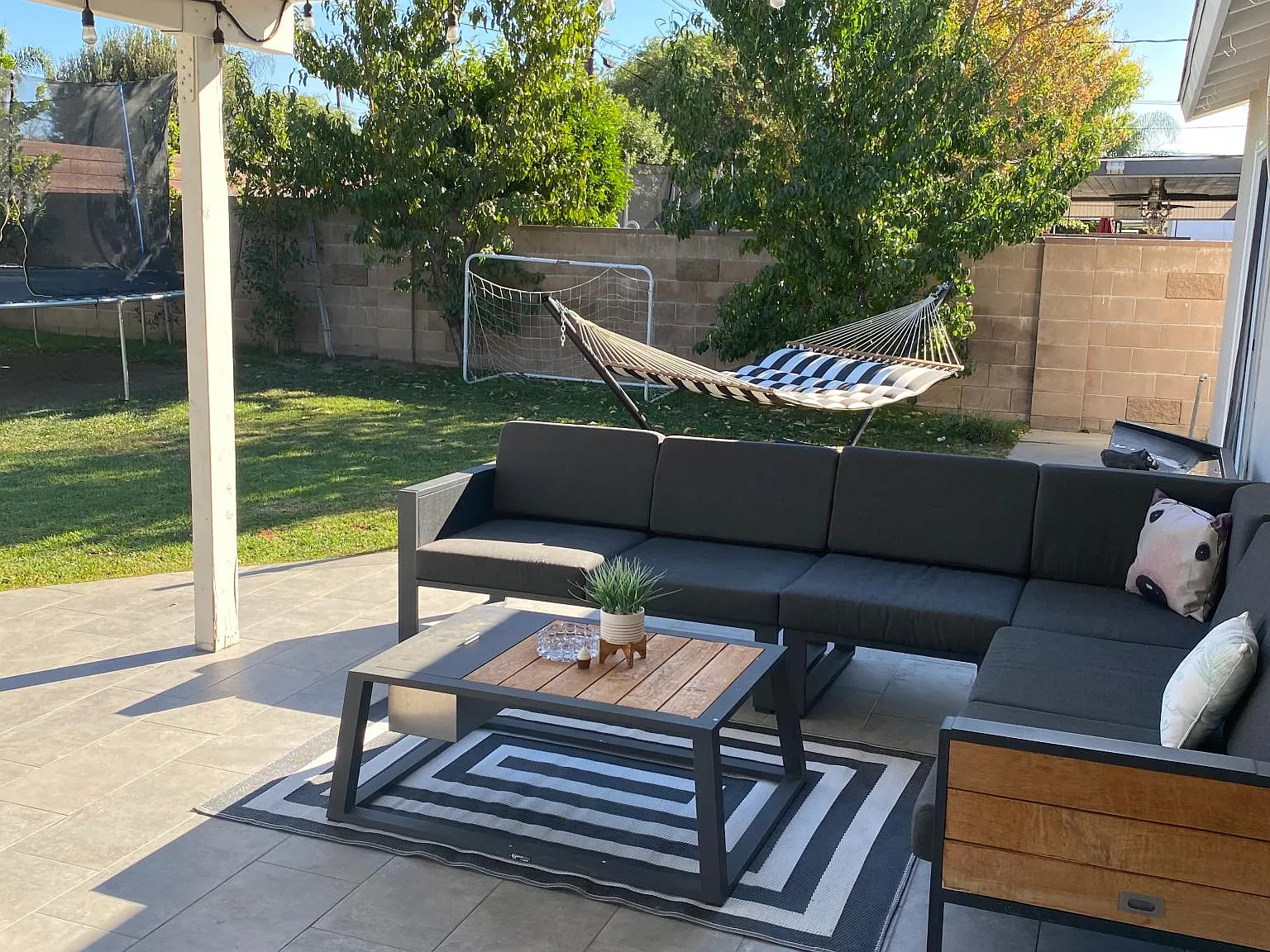 6914 Gross Ave — Photo 3