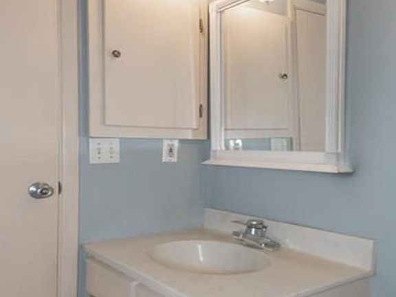 5th image of 8912 Trotter Ln Unit C