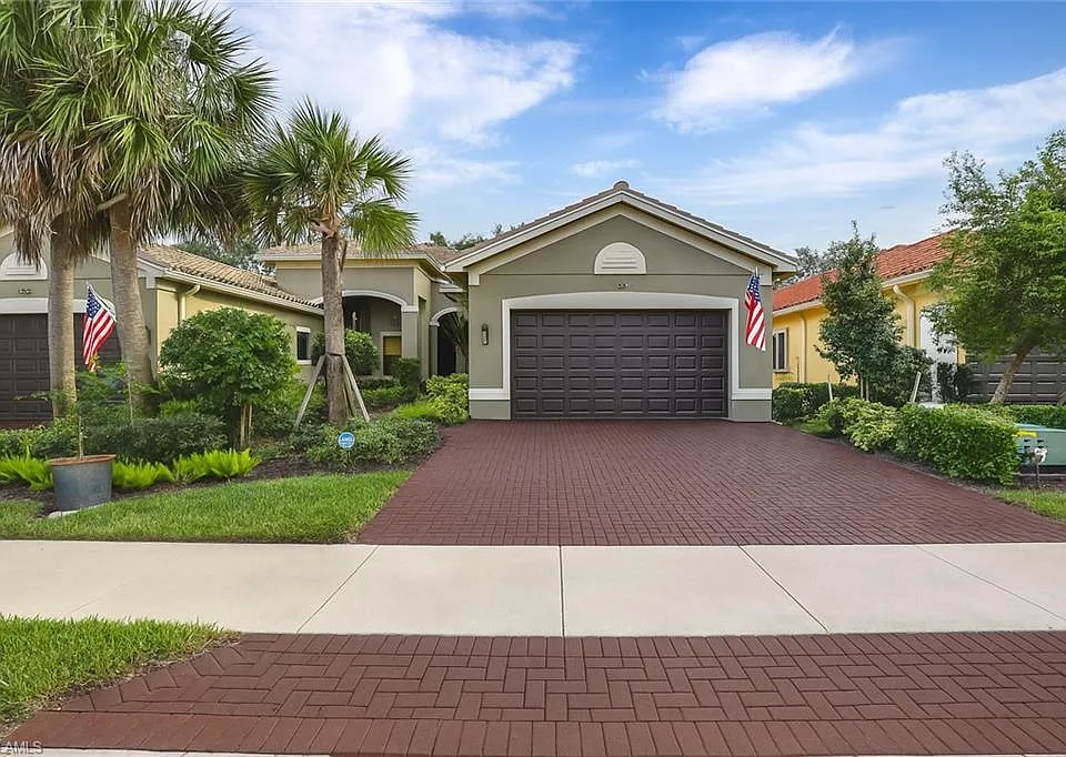 13435 Silktail Dr