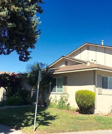 2nd image of 571 Buckeye Dr