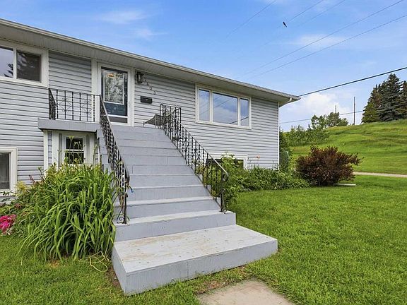3rd image of 7403 NE 20th St SE
