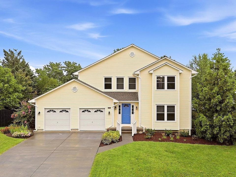 1st image of 101 Romney Pl