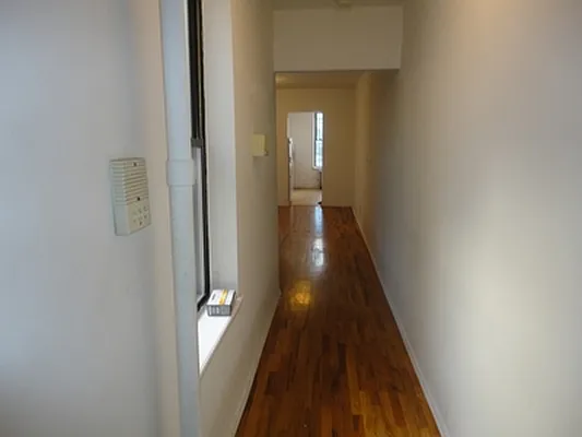 Rented by Urban Realty NYC | media 18