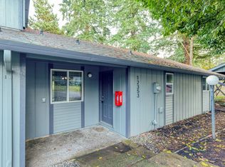 12353 SW Walnut St, Tigard, OR 97223