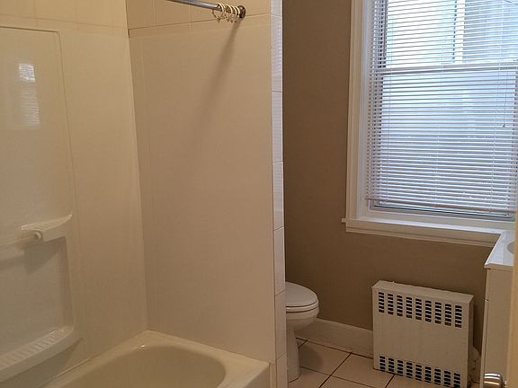 3rd image of 719 Snyder Ave #1