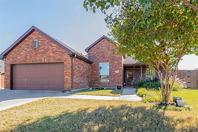 1st image of 203 Southpeak Ln