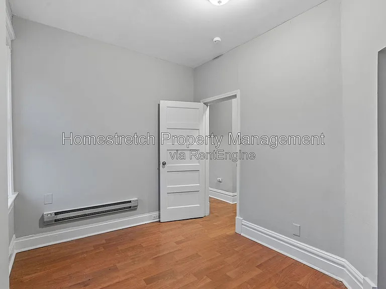 2732 Utah St #B — Photo 12