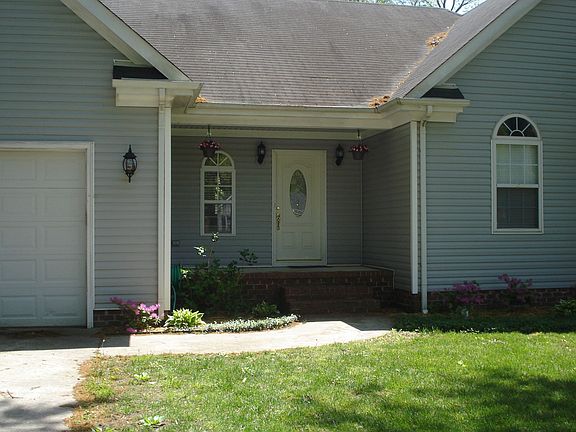 2nd image of 137 Hurdle Dr