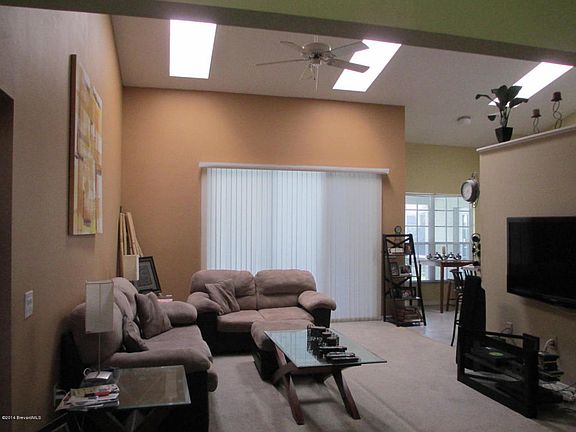 4th image of 2605 Lowell Cir