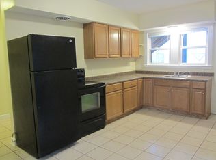 35 Bacon St #102, Biddeford, ME 04005