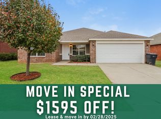 2905 Thompson Farm Ln, Yukon, OK 73099