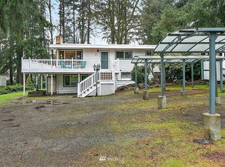 15705 204th Ave SE, Renton, WA 98059