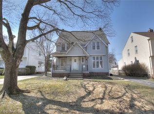 1732 Oakmount Rd, South Euclid, OH 44121
