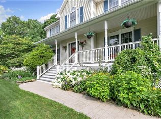 59 Tram Dr, Oxford, CT 06478